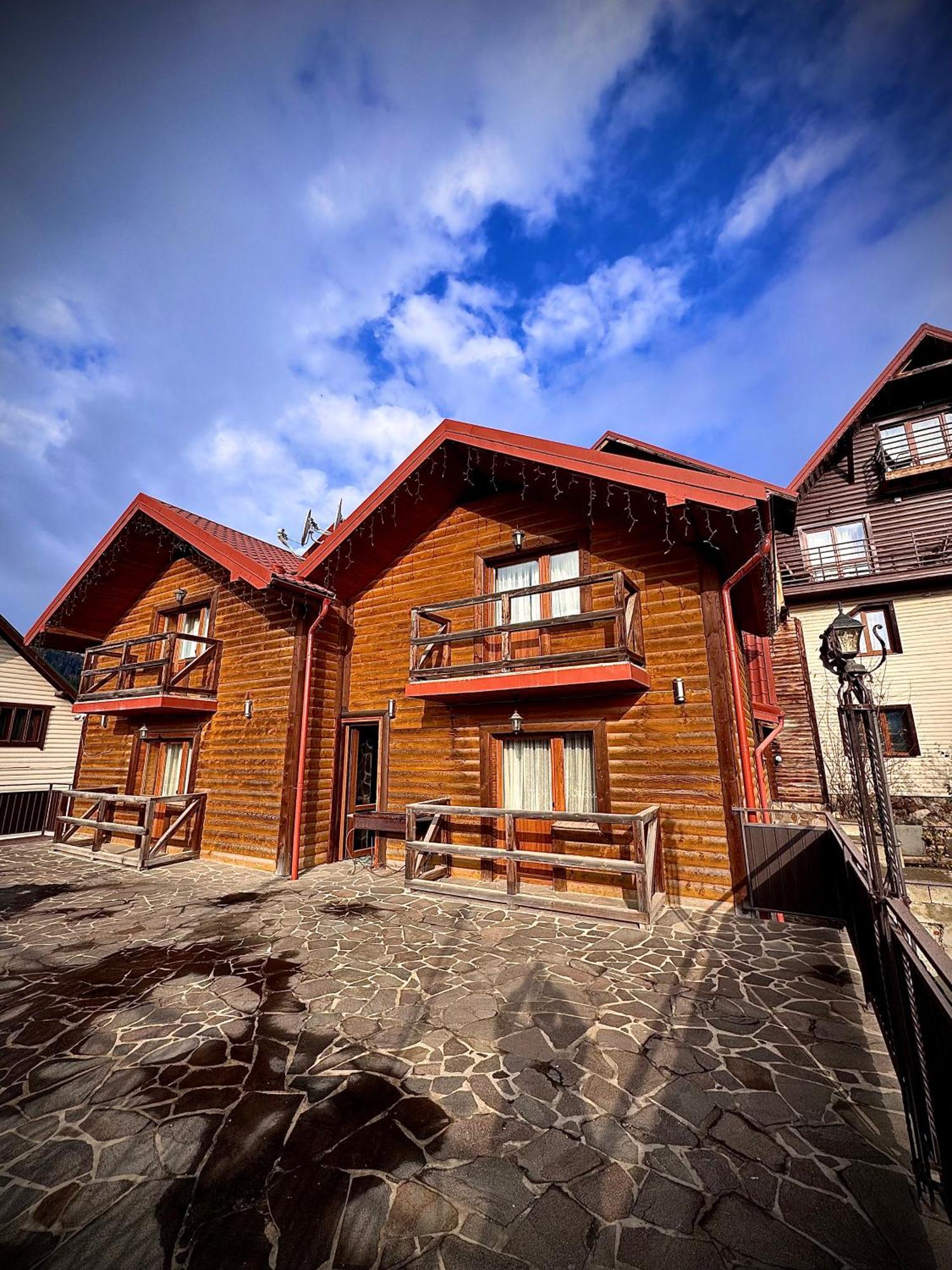 Опришок Hotel Palyanytsya Exterior photo